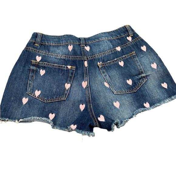 Cut off denim shorts w pink embroidered hearts. Small. Like new. FB Sisters. Sm - Picture 2 of 9